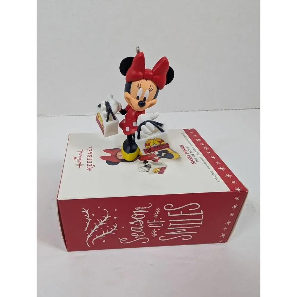Hallmark Keepsake Disney SASSY MINNIE Mouse Shopping Christmas Ornament 2016MIB